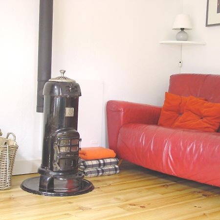 B&B Hotel California Wichmond Bagian luar foto